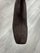 Load image into Gallery viewer, Miss Elastic | Square Toe | Ankle Boot