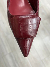 Load image into Gallery viewer, Burgundy Tonal Buckle Pointy Slingback Shoe