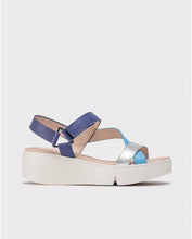 Load image into Gallery viewer, Wonders | Pandora Sandal