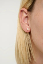 Load image into Gallery viewer, Tutti | Baroque Pearl | Earrings