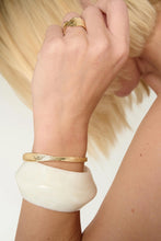 Load image into Gallery viewer, Tutti | Natural Resin | Bangle