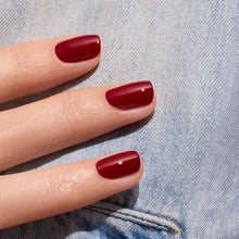 Load image into Gallery viewer, Manucurist | GREEN™ Natural Nail Polish | Dark Pansy