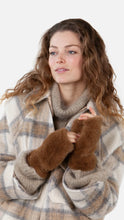 Load image into Gallery viewer, Barts | Britamu Fingerless Gloves