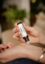 Load image into Gallery viewer, Amber | Perfume Oil