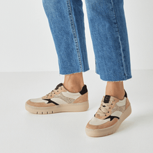 Load image into Gallery viewer, Tamaris | Suede Flatform Sneakers