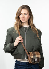 Load image into Gallery viewer, Barts | Bugbane Handbag