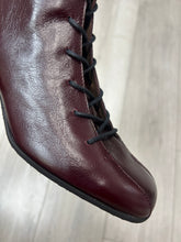 Load image into Gallery viewer, Wonders | Square Toe Laced Boot