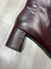Load image into Gallery viewer, Wonders | Square Toe Laced Boot