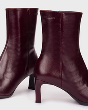 Load image into Gallery viewer, Wonders | Vita Ankle Boot | Due 29th Sept