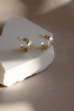 Load image into Gallery viewer, Tutti &amp; Co | Reflect Earrings