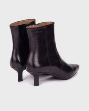 Load image into Gallery viewer, Wonders | Kitten Heel Ankle Boot | Due 29th Sept