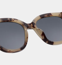 Load image into Gallery viewer, A. Kjærbede | Billy | Sunglasses | Due 26th March