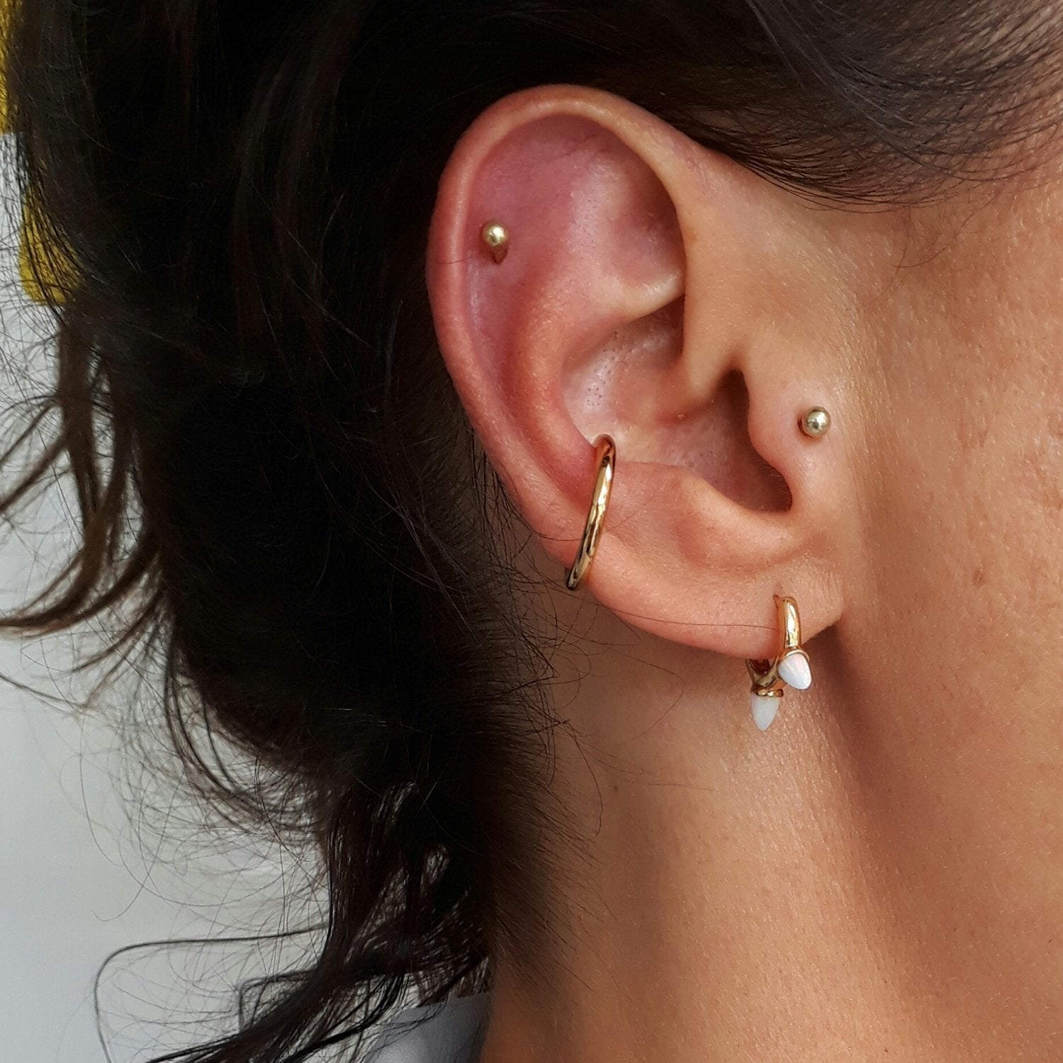 Single sales ear cuff